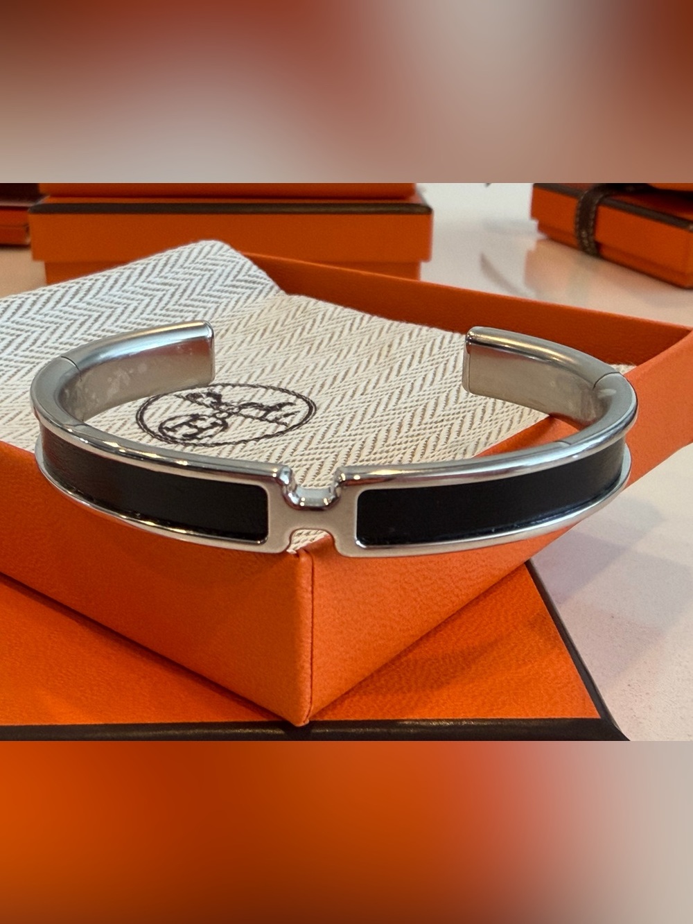Hermes OLYMPE JONC-BRACELET BOX CALFSKIN